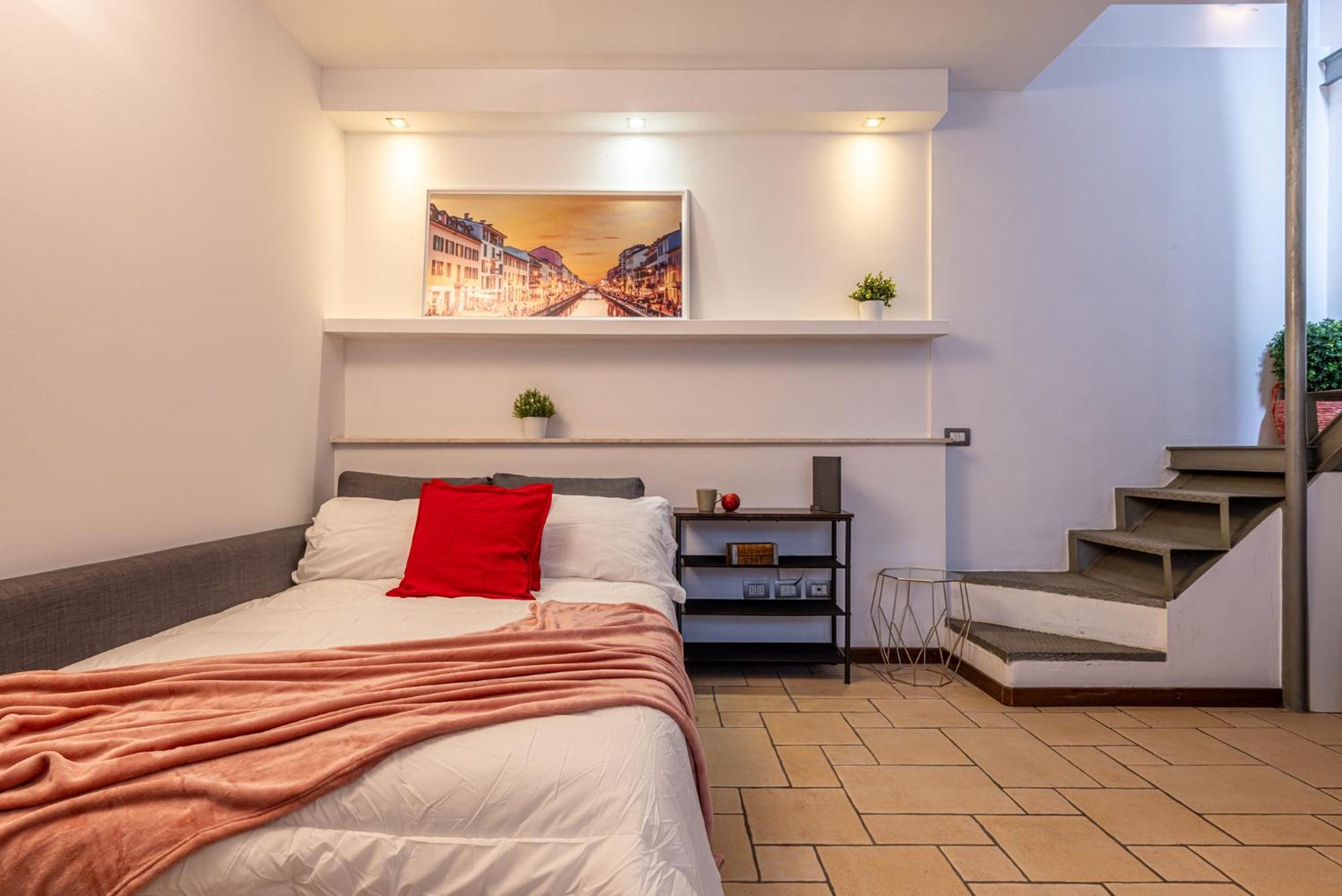 Romantic Suite Navigli - 15Min Duomo - Free Parking Milan Exterior photo