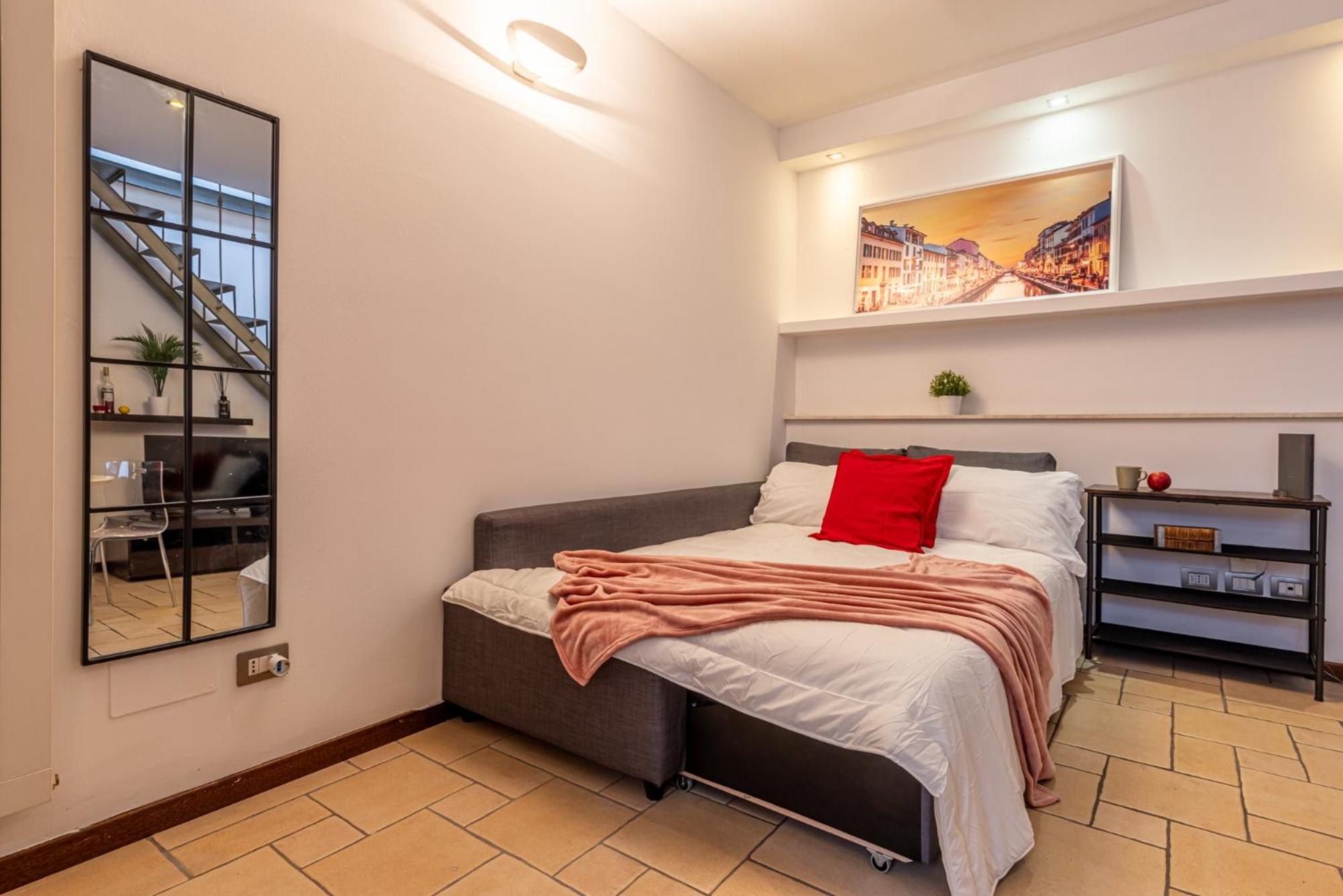 Romantic Suite Navigli - 15Min Duomo - Free Parking Milan Exterior photo